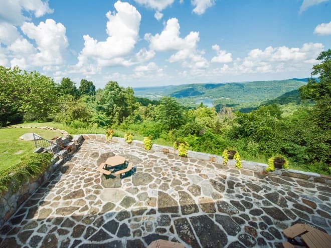 Windswept - Berea College Conference Services